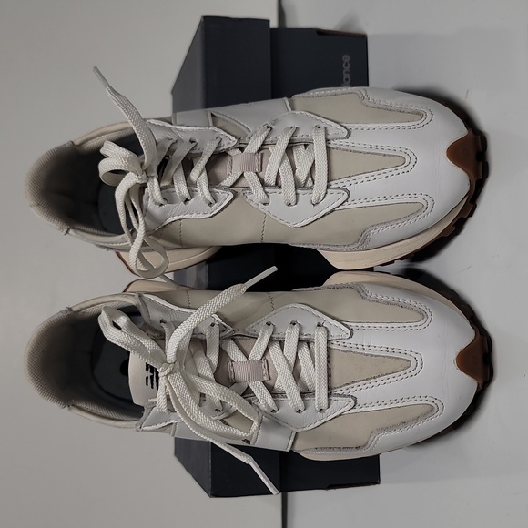 New Balance WS327LA White Moonbeam Leather Athletic Shoes - Picture 6 of 16